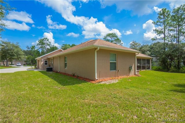 3856 W Birds Nest Drive, Beverly Hills, FL 34465