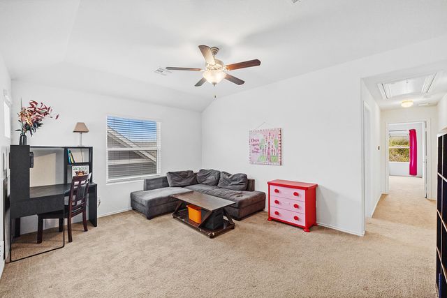 180 Red Buckeye LOOP, Liberty Hill, TX 78642