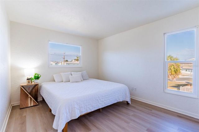 1870 NEBRASKA AVENUE NE, St Petersburg, FL 33703