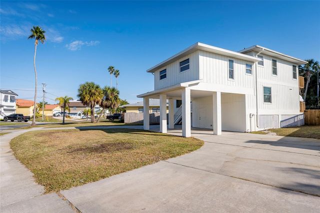 1870 NEBRASKA AVENUE NE, St Petersburg, FL 33703