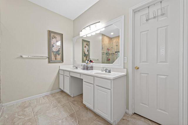 18206 Noble Forest Drive, Humble, TX 77346