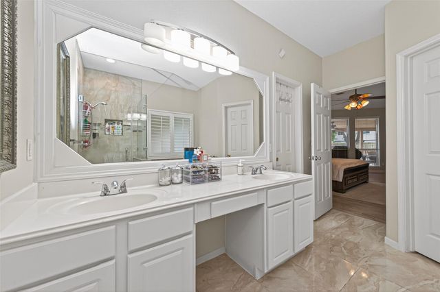 18206 Noble Forest Drive, Humble, TX 77346