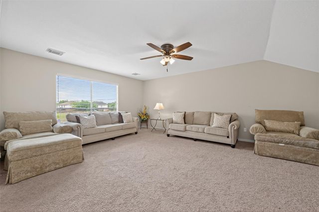 18206 Noble Forest Drive, Humble, TX 77346