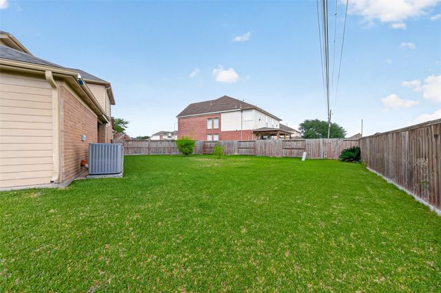 18206 Noble Forest Drive, Humble, TX 77346