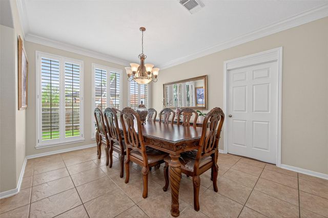 18206 Noble Forest Drive, Humble, TX 77346