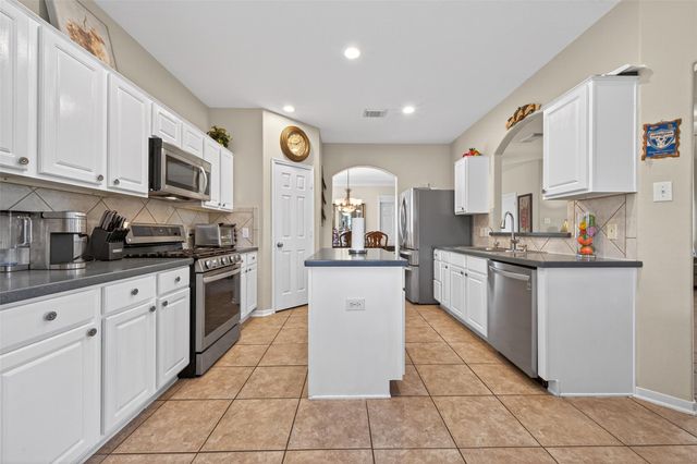 18206 Noble Forest Drive, Humble, TX 77346