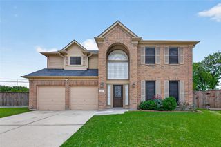 18206 Noble Forest Drive, Humble, TX 77346