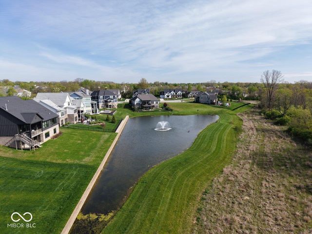 12662 Granite Ridge Circle, Fishers, IN 46038