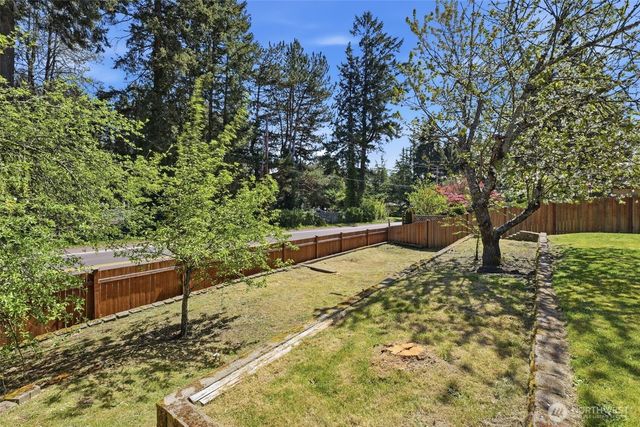 3152 Carpenter Hills Loop SE, Lacey, WA 98503