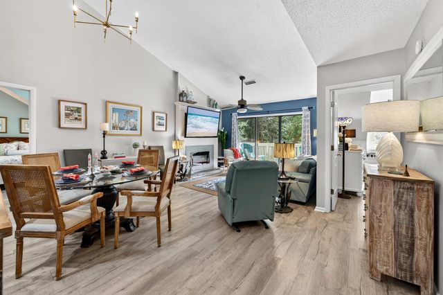110 Hartland Dr Apt 15D, Myrtle Beach, SC 29572