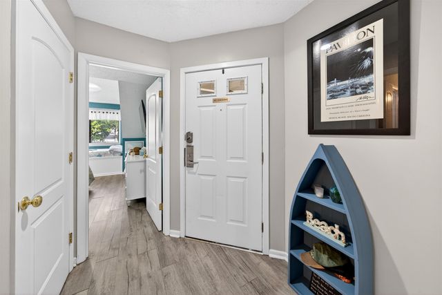 110 Hartland Dr Apt 15D, Myrtle Beach, SC 29572