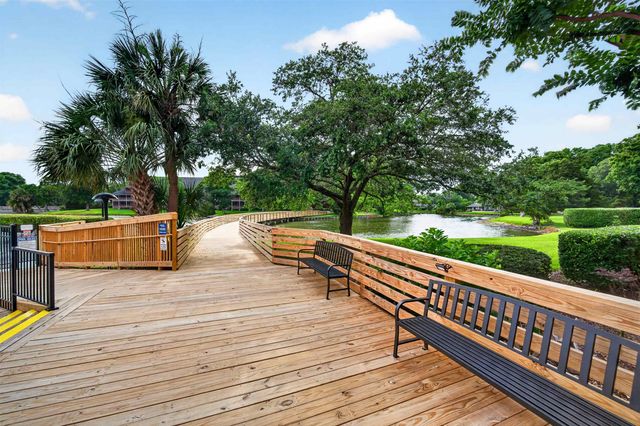 110 Hartland Dr Apt 15D, Myrtle Beach, SC 29572