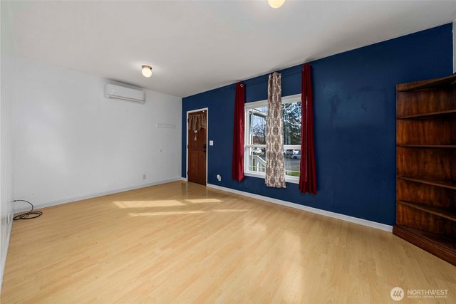 1207 High Avenue, Bremerton, WA 98337