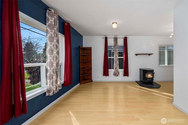 1207 High Avenue, Bremerton, WA 98337