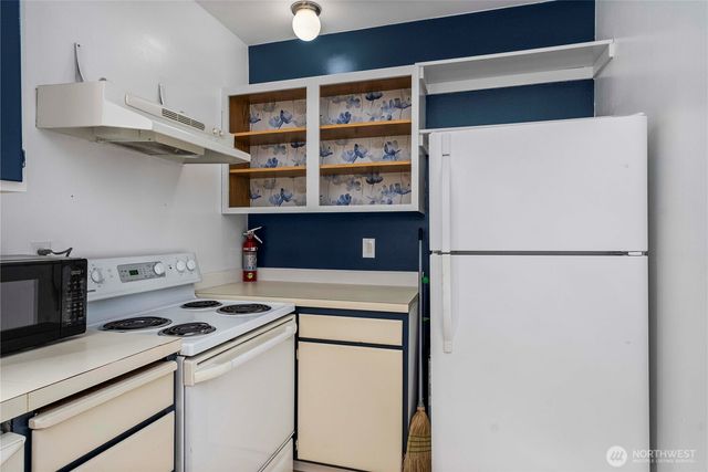1207 High Avenue, Bremerton, WA 98337