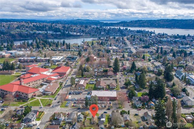 1207 High Avenue, Bremerton, WA 98337