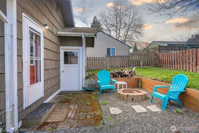 1207 High Avenue, Bremerton, WA 98337