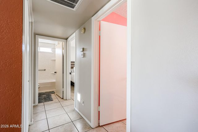 5925 W CROCUS Drive, Glendale, AZ 85306