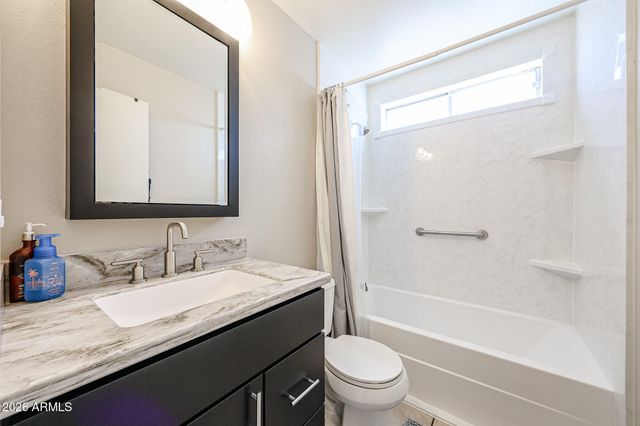 5925 W CROCUS Drive, Glendale, AZ 85306