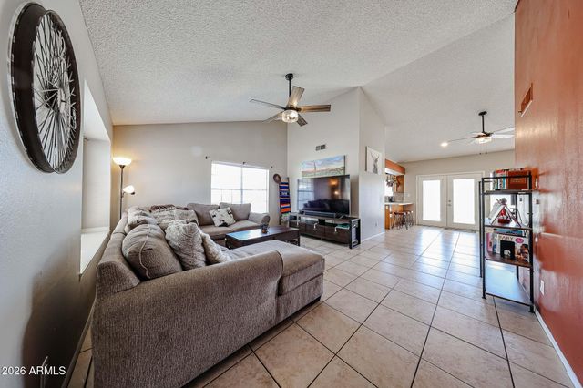 5925 W CROCUS Drive, Glendale, AZ 85306