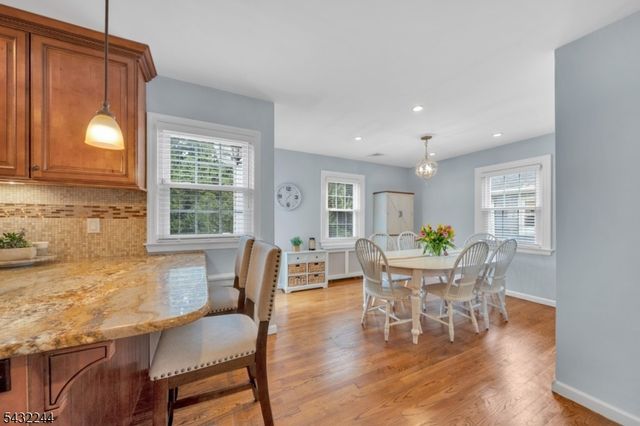 15 Oak Pl, Hawthorne Boro, NJ 07506