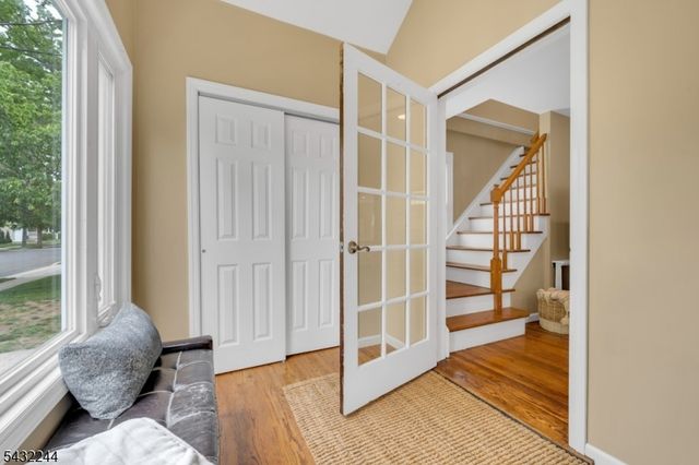 15 Oak Pl, Hawthorne Boro, NJ 07506