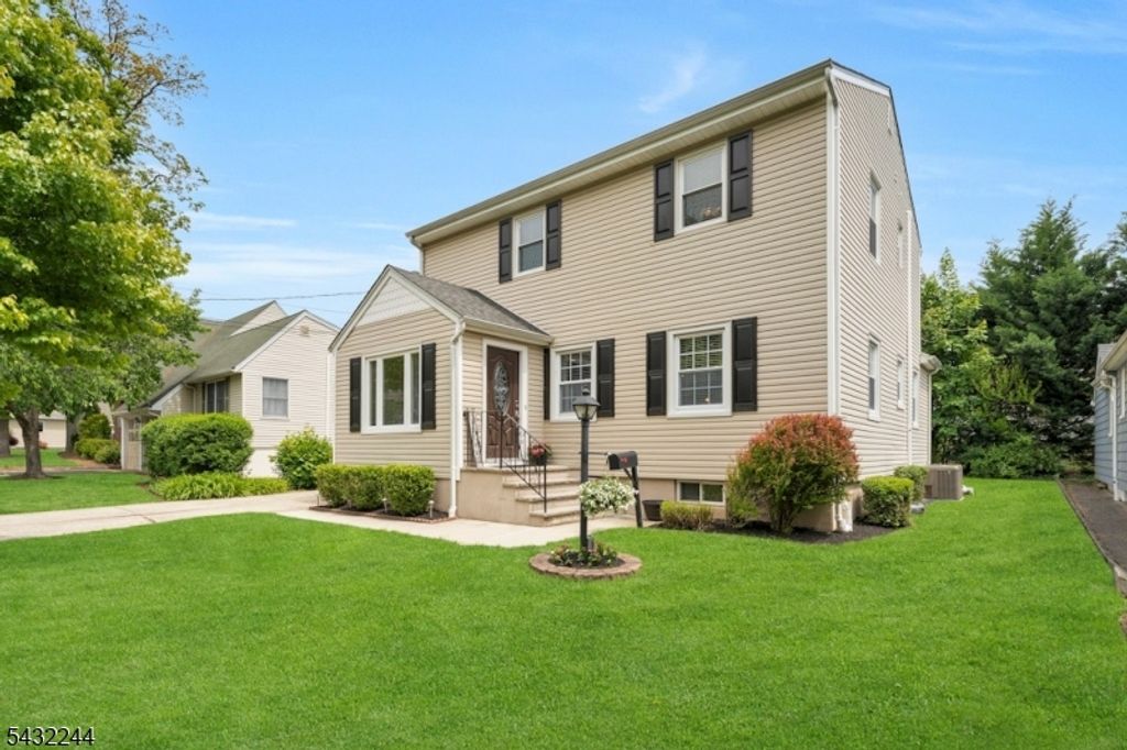 15 Oak Pl, Hawthorne Boro, NJ 07506