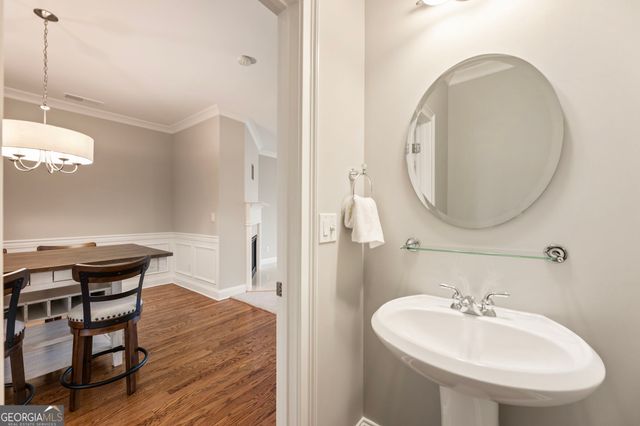 5905 Waters Edge Trail, Roswell, GA 30075