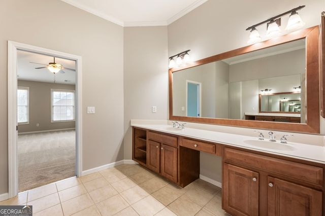 5905 Waters Edge Trail, Roswell, GA 30075