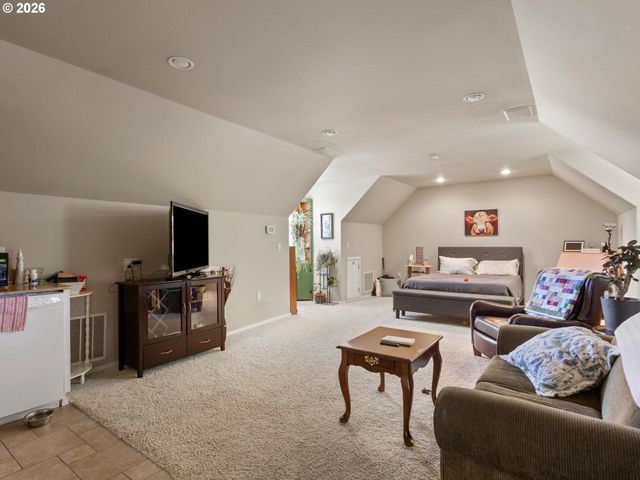 8916 Ne 293RD St, Battle Ground, WA 98604