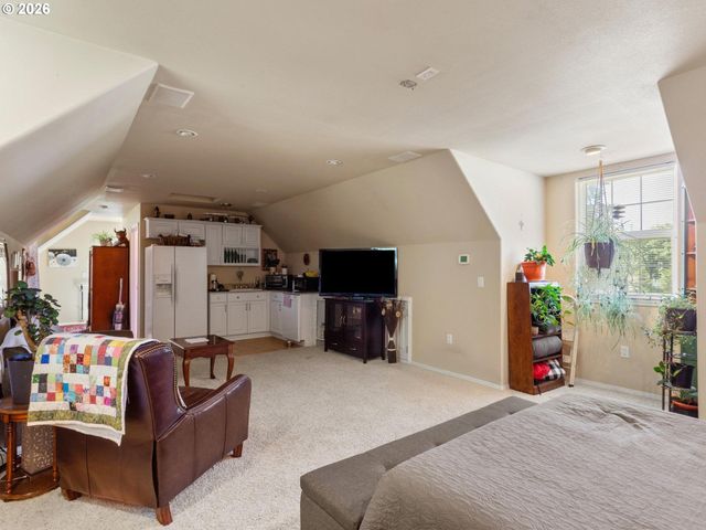 8916 Ne 293RD St, Battle Ground, WA 98604