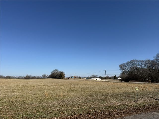 106C Omega Lane, Piedmont, SC 29673