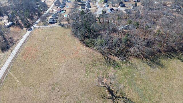 106C Omega Lane, Piedmont, SC 29673