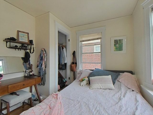 8 Mapleton St 8, Boston, MA 02135