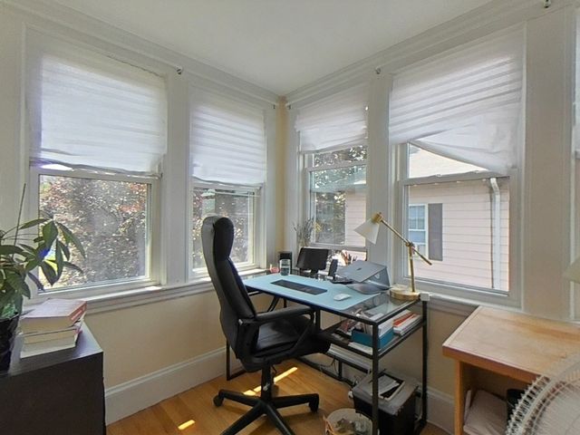 8 Mapleton St 8, Boston, MA 02135