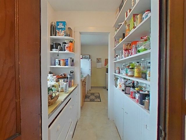 8 Mapleton St 8, Boston, MA 02135