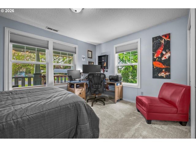 9130 Sw BORDERS St, Portland, OR 97223