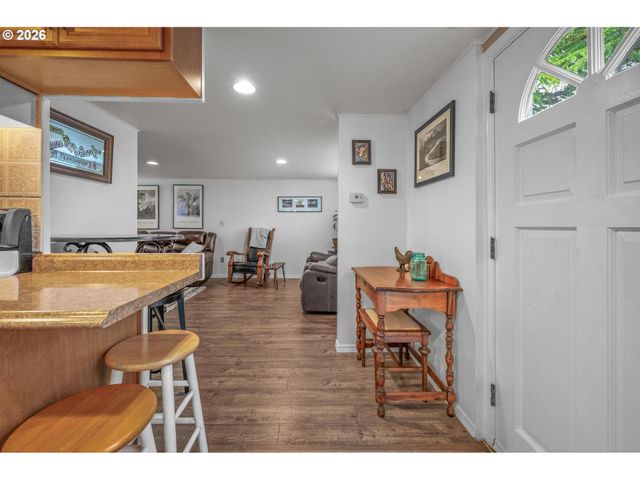 9130 Sw BORDERS St, Portland, OR 97223