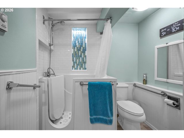 9130 Sw BORDERS St, Portland, OR 97223