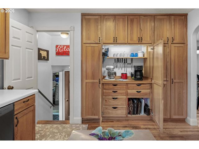9130 Sw BORDERS St, Portland, OR 97223