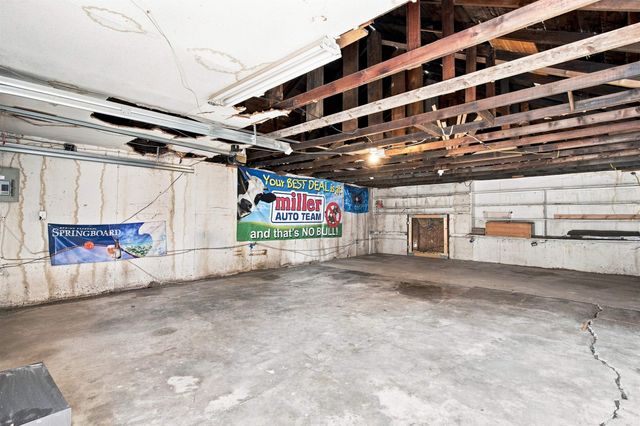 1523 E Nebraska Ave, Spokane, WA 99208