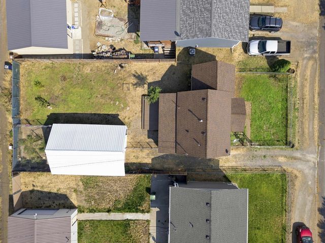 1523 E Nebraska Ave, Spokane, WA 99208