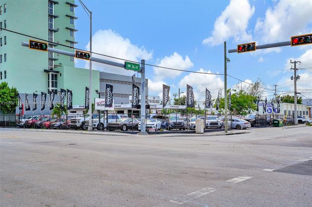 3590 NW 36th St, Miami, FL 33142