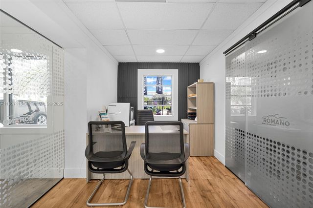 3590 NW 36th St, Miami, FL 33142