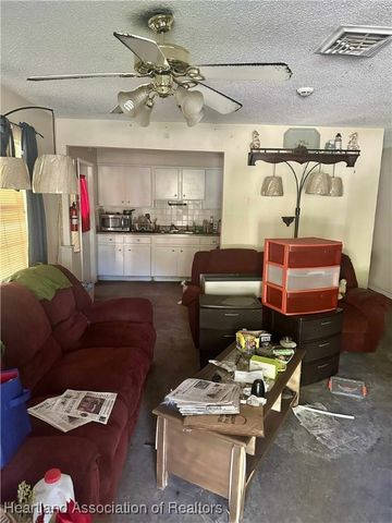 100 N Anoka Avenue, Avon Park, FL 33825