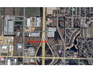 Monroe Avenue, Lowell, AR 72745