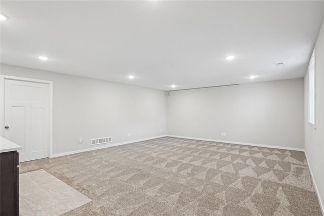 1319 NW Reinhart Drive, Ankeny, IA 50023