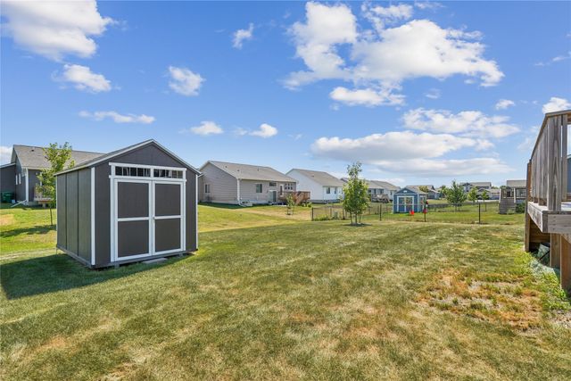 1319 NW Reinhart Drive, Ankeny, IA 50023