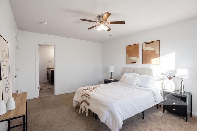 2207 Sunflower Street, Perry, IA 50220