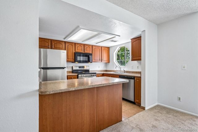 12583 E Pacific Circle D, Aurora, CO 80014